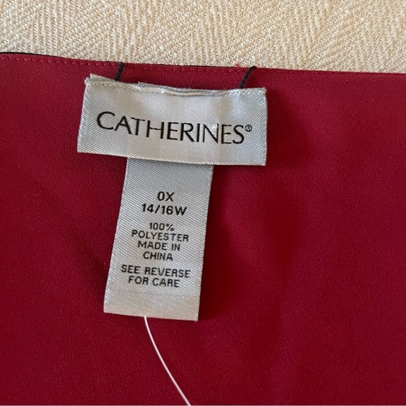 Catherines Reversible Burgundy & Black Sleeveless Blouse - Picture 14 of 16